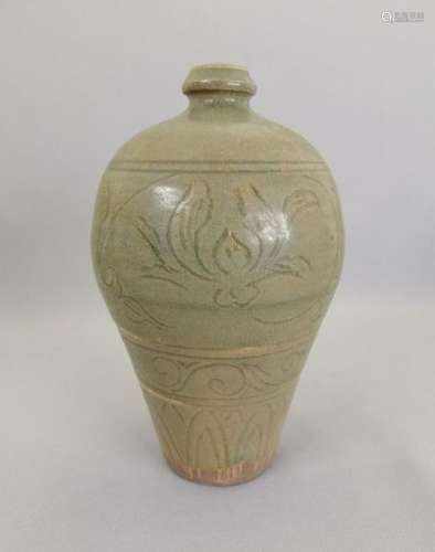 A rare Chinese celadon ceramic Mei Ping