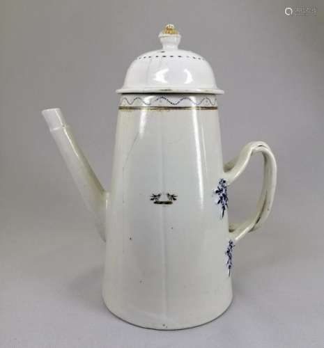 A Large Chinese Export 18th c. Lidded Teapot