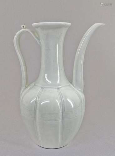 An Elegant Chinese Ying Qing Ewer