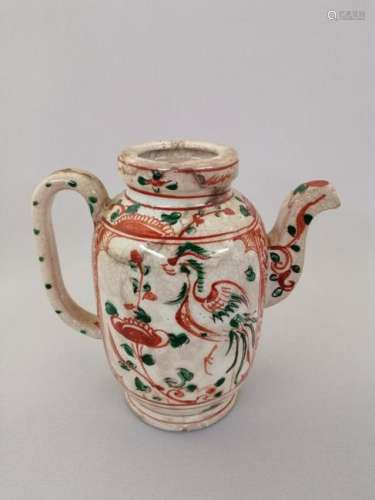 A superb Chinese Ming dynasty Wu cai teapot