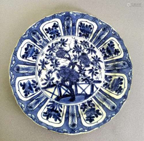 A Superb Chinese Qing Dynasty Kang Xi Blue and