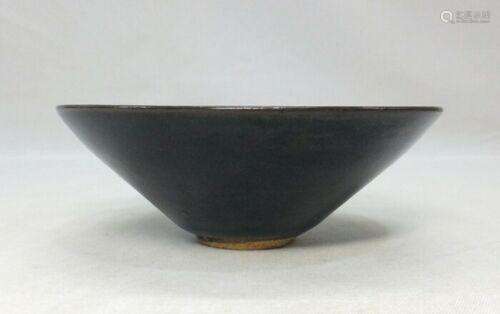 Chinese tea bowl of porcelain TENMOKU-CHAWAN