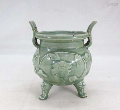 A Rare Chinese Song Long Quan incense burner