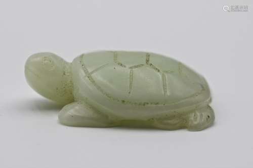 A LOVELY CHINESE CARVED JADE TURTLE