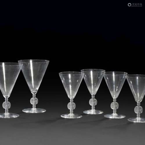 RENÉ LALIQUE (1860 1945) Suite de 6 verres à vin e…