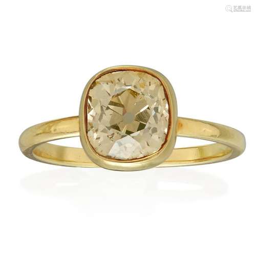 An eighteen karat gold and yellow diamond ring,