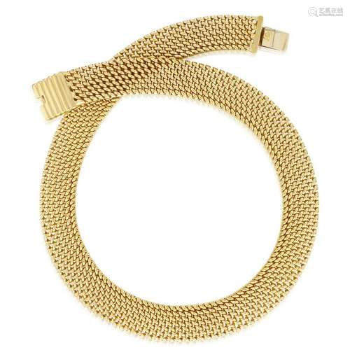 An eighteen karat gold mesh necklace,