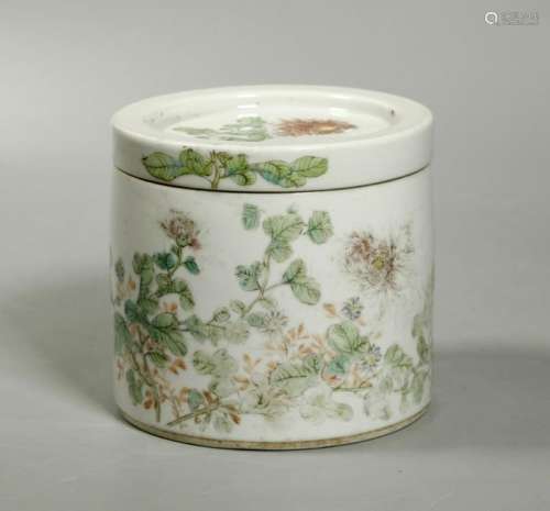 Chinese 19 C Enamel Porcelain Cricket Box & Cover