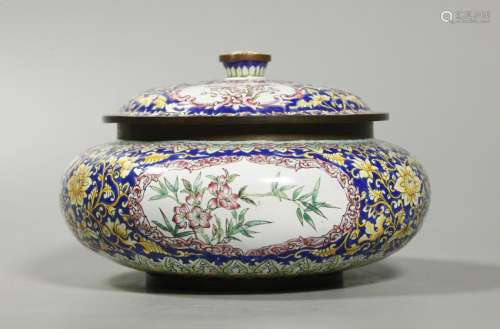 Chinese Qing Canton Enameled Bowl & Cover