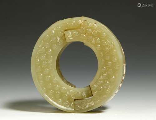Chinese Connected Loose Double Yellow Jade Rings