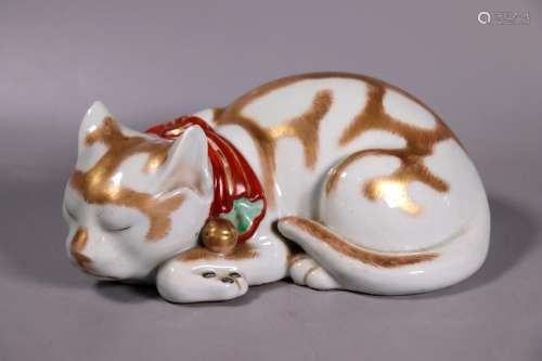Japanese Gold & Enameled Kutani Porcelain Kitten
