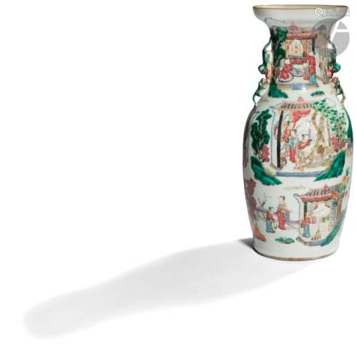 CHINE XIXe siècle Vase balustre en porcelaine émai…