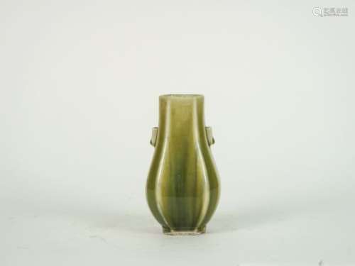 Vase de forme Hu en grès porcelaineux émaillé flam…