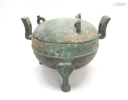 Bronze Han Style Covered Ding