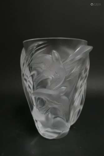 Lalique Martinets Vase with Doves