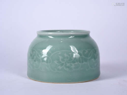 A CELADON WATER CONTAINER, 18TH CENTURY