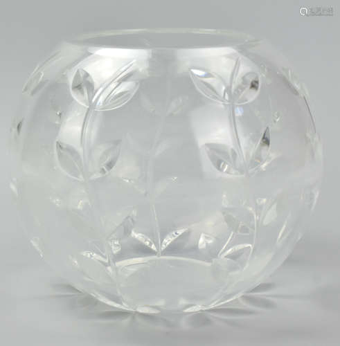 Globular Tiffany Crystal Vase w/ Plant Designs