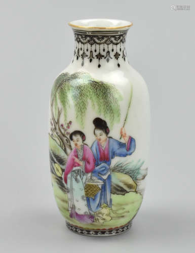 Small Chinese Famille Rose Vase w/ Women,1950s.