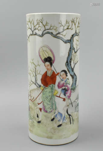 Chinese Famille Rose Hat Stand w/ Ladies, 20th C.