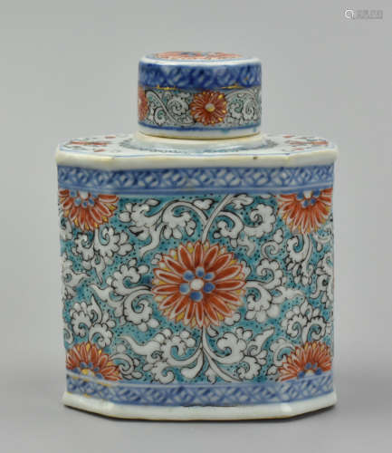 Chinese Famile Rose Tea Caddy, Kangxi Period