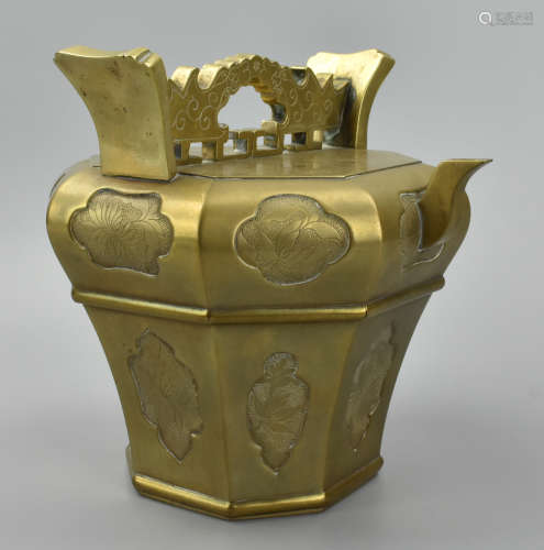 Chinese Octagonal Inscribed Brass Wine Pot,Qing D.