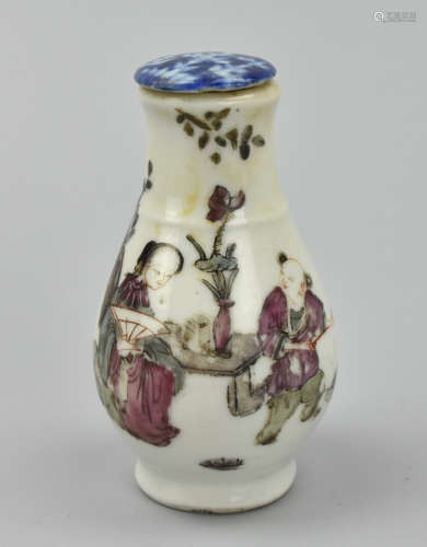 Chinese Famille Rose Snuff Bottle, 19th C.