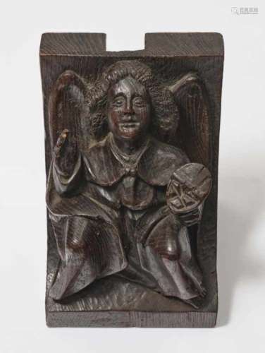 A Wall ConsoleNetherlands, 15th Century Angel with an incensor. Oak. Height 20 cm. Provenance: