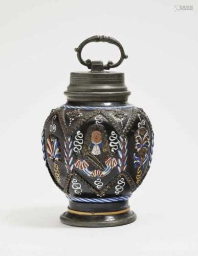 A ''Schraubkruke''Annaberg, circa 1670/1680 Stoneware, decorated with colourful enamels and gilding.