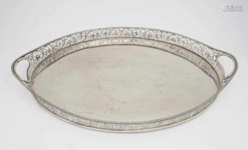 A TrayLondon, 1898/1899, Charles Stuart Harris Silver. Hallmarked. 57 x 36 cm. 2350 grams.Tableware,