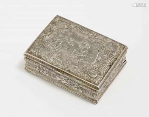 A Double Snuff BoxEngland (?), 18th Century Silver, gilt interior. Hammered, chased and embossed