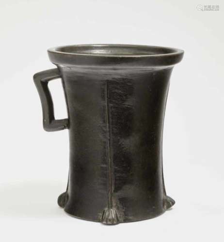 A Large MortarGerman, 15th Century Bronze, dark brown patinated. Height 23 cm.CansGroßer