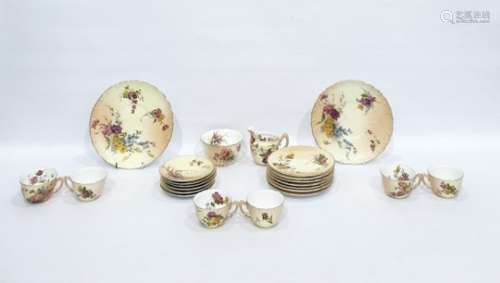 Royal Worcester porcelain tea service for 6 persons, floral spray decoration pattern no. W4492, 22