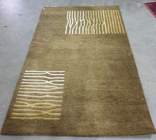 Modern brown ground rug