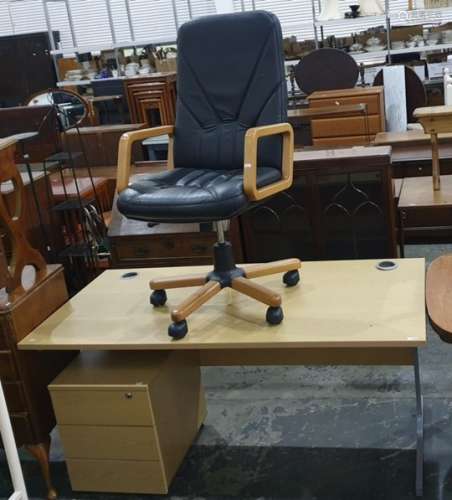 Modern beech effect desk, filing cabinet and office chair (3)