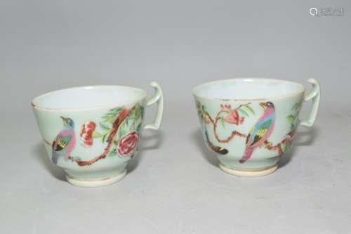 Pair of Qing Chinese Pea Glaze Famille Rose Cups