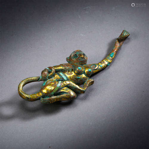 CHINESE GOLD TURQUOISE INLAID BRONZE DRAGON BELT HOOK