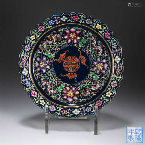 CHINESE PORCELAIN BLUE GROUND FAMILLE ROSE FLWOER PLATE