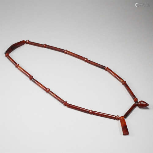 CHINESE AGATE TUBE NECKLACE