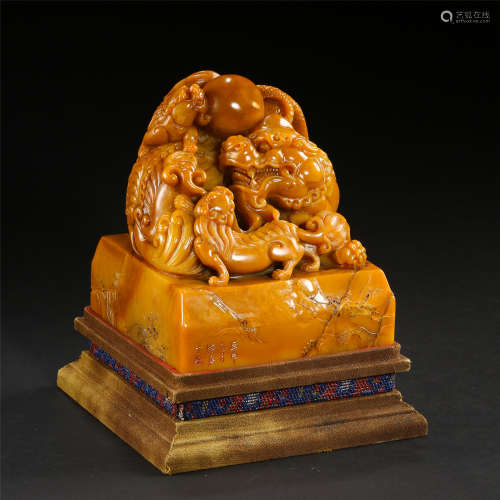 CHINESE SOAPSTONE TIANHUANG BEAST SEAL