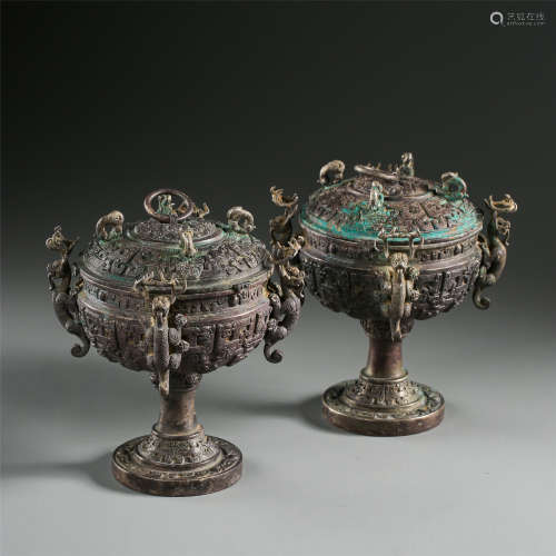PAIR OF CHINESE PURE SILVER LIDDED CENSER