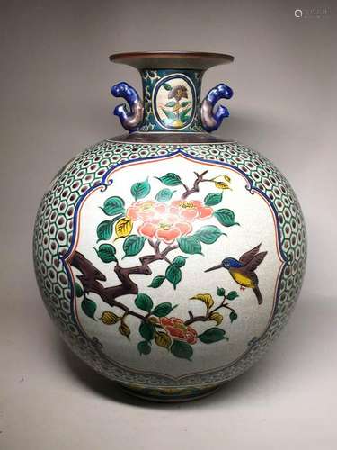 Japanese Kutani Porcelain Vase - Floral