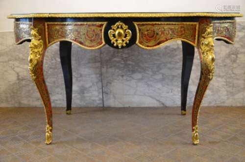 A large Napoleon III table with Boulle inlaywork (90x150x77cm)