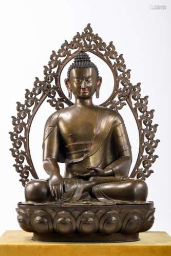 A monumental Tibetan bronze sculpture 'Buddha' (112cm)