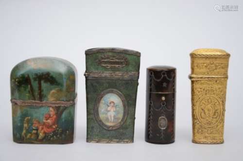 Lot: 4 cases, 18th - 19th century (6x8cm)
