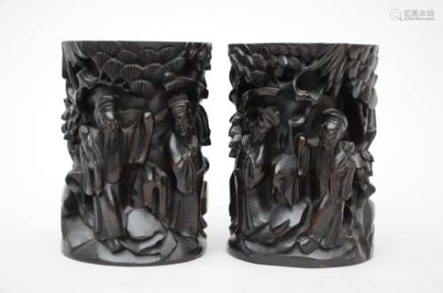 Pair of Chinese brush pots in hardwood (14x20cm)