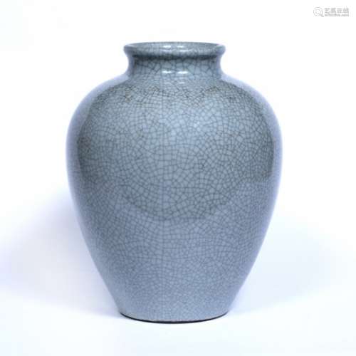 Song guan style vase Chinese, 19th Century decorated with a pale grey fine crackle glaze, foot rim