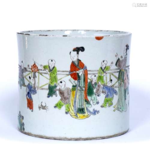 Famille verte brush pot Chinese, 19th Century depicting figures and children playing in a garden,