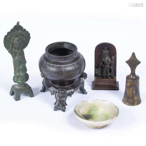 Group of bronze and other pieces Chinese and Tibetan to include a bell, small standing deity 8cm a