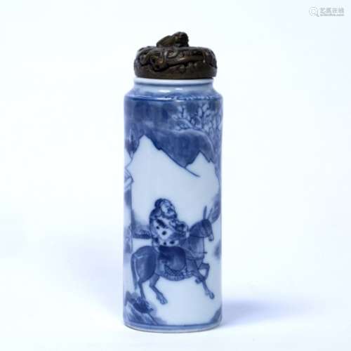 Blue and white snuff bottle Chinese, 19th Century of cylindrical form, decorated with an