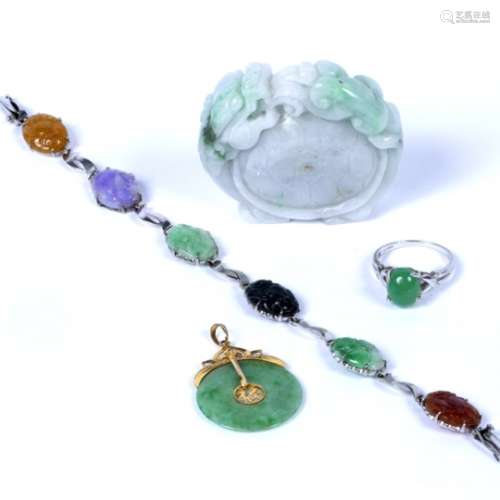 Group of jewellery Chinese to include a jade bracelet with different coloured links, stamped 9k, a